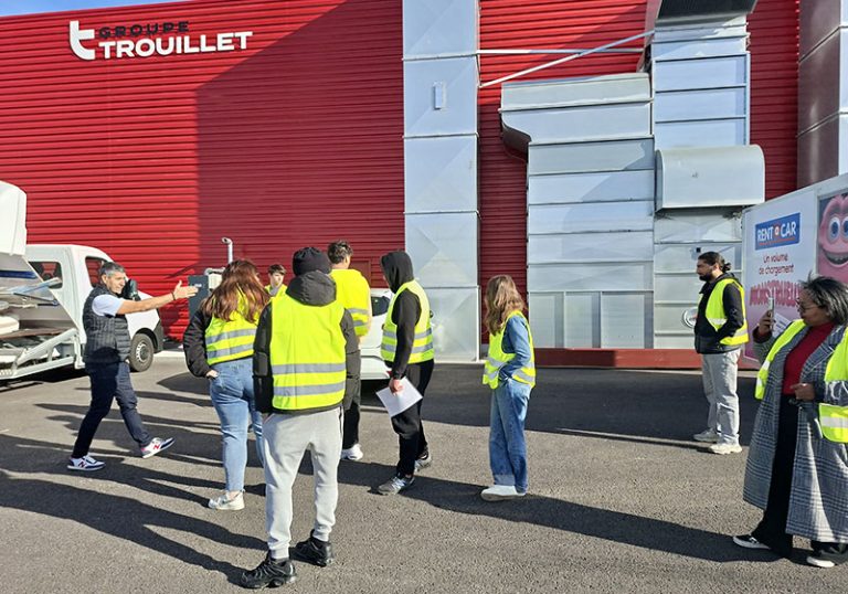 2025 11 Visite TROUILLET 1 ACTUALITES