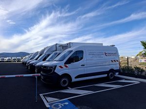 2025 11 Visite TROUILLET 2 Semaine de l’Industrie : les jeunes de la Mission Locale Est Var en visite chez TROUILLET