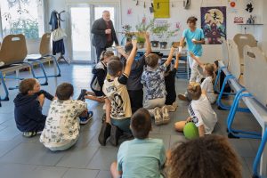2026.10.15 Semaine du Gout Distri Livret 36 Semaine du Goût : 6000 livrets distribués pour sensibiliser les plus jeunes !